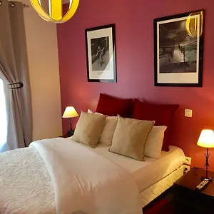 *** Hotel Clairefontaine Frankrig