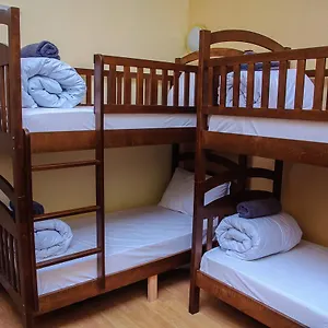  Hostel Golden Globus